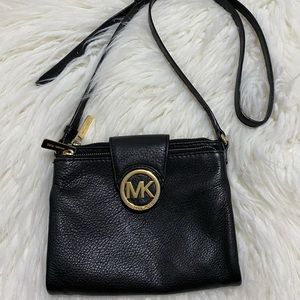 Michael Kors “Black Fulton Large Crossbody bag”